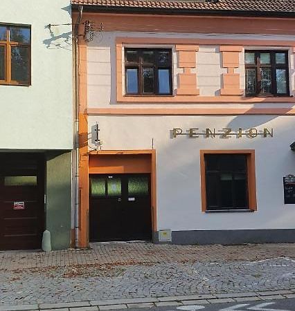 Penzion U Kohoutka Pardubice Kültér fotó