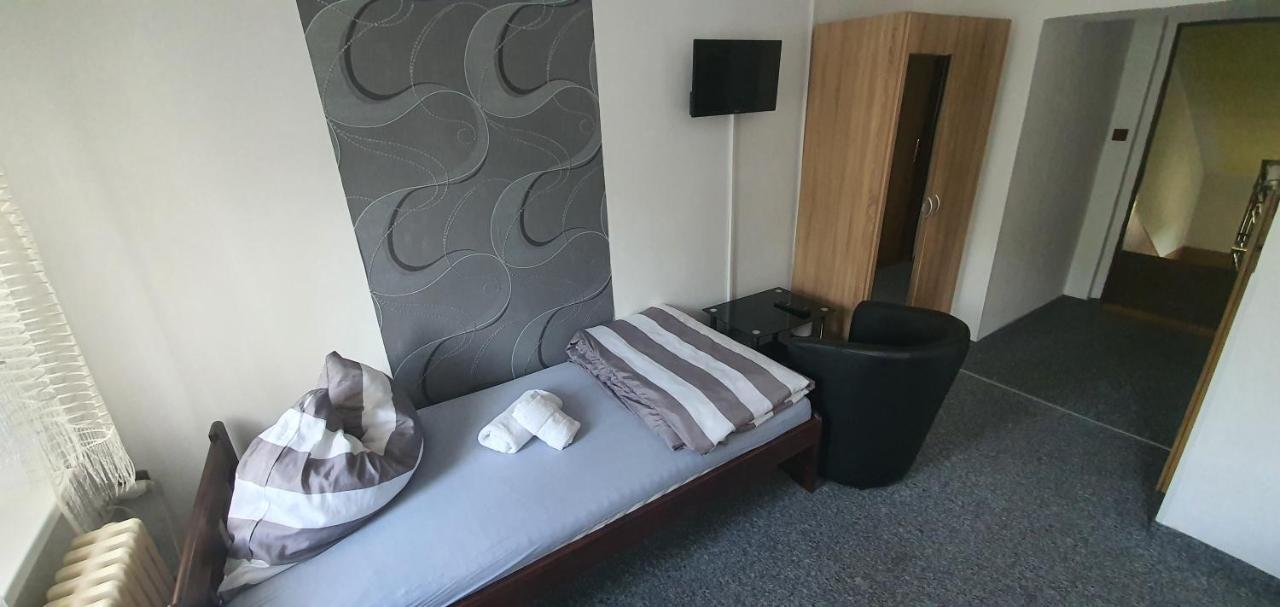 Penzion U Kohoutka Pardubice Kültér fotó